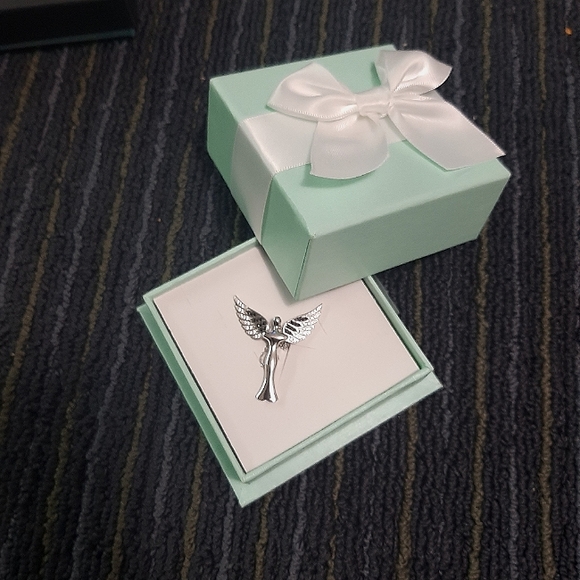 Angel Of The Night Cubic Zirconia Sterling Silver Necklace - Picture 8 of 10